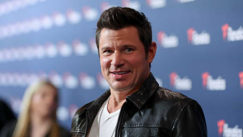 Nick Lachey releases new song urging Bengals owner Mike Brown to sell the team