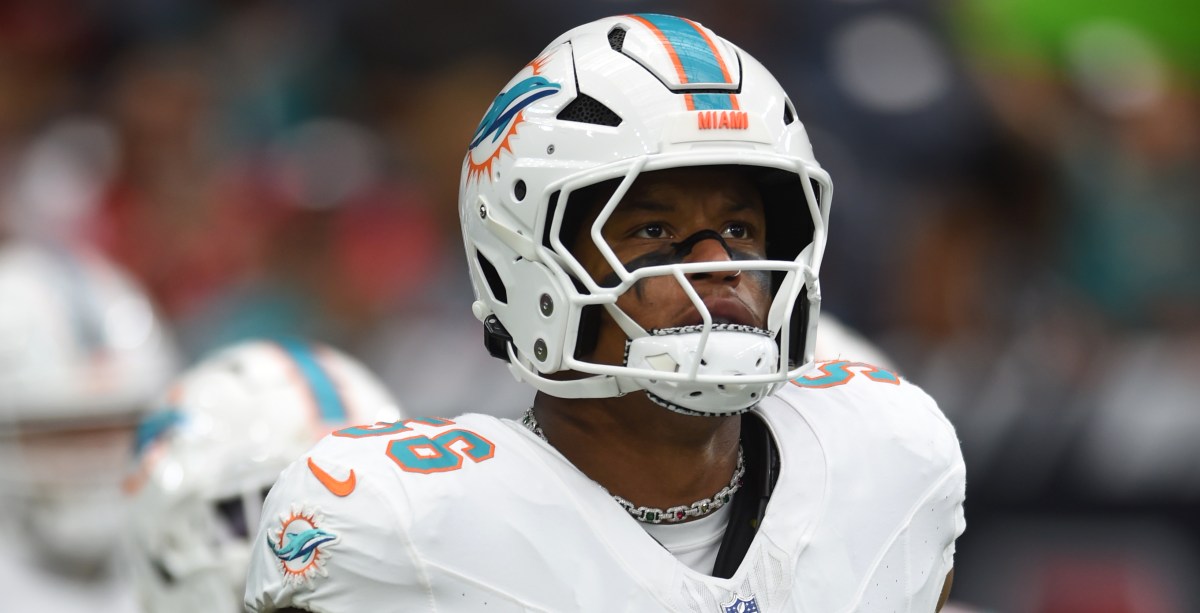 2025 NFL free agents: Miami Dolphins review Quinton Bell - Walk, tag, or re-sign?