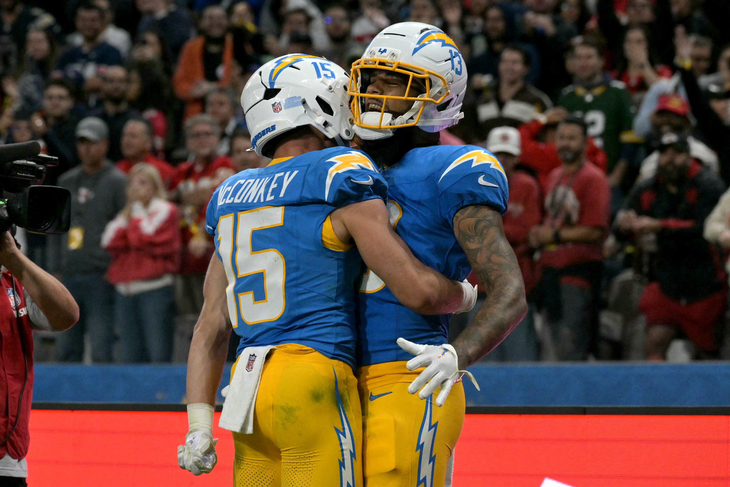 FBN-BRA-NFL-KANSAS CITY CHIEFS-LOS ANGELES CHARGERS