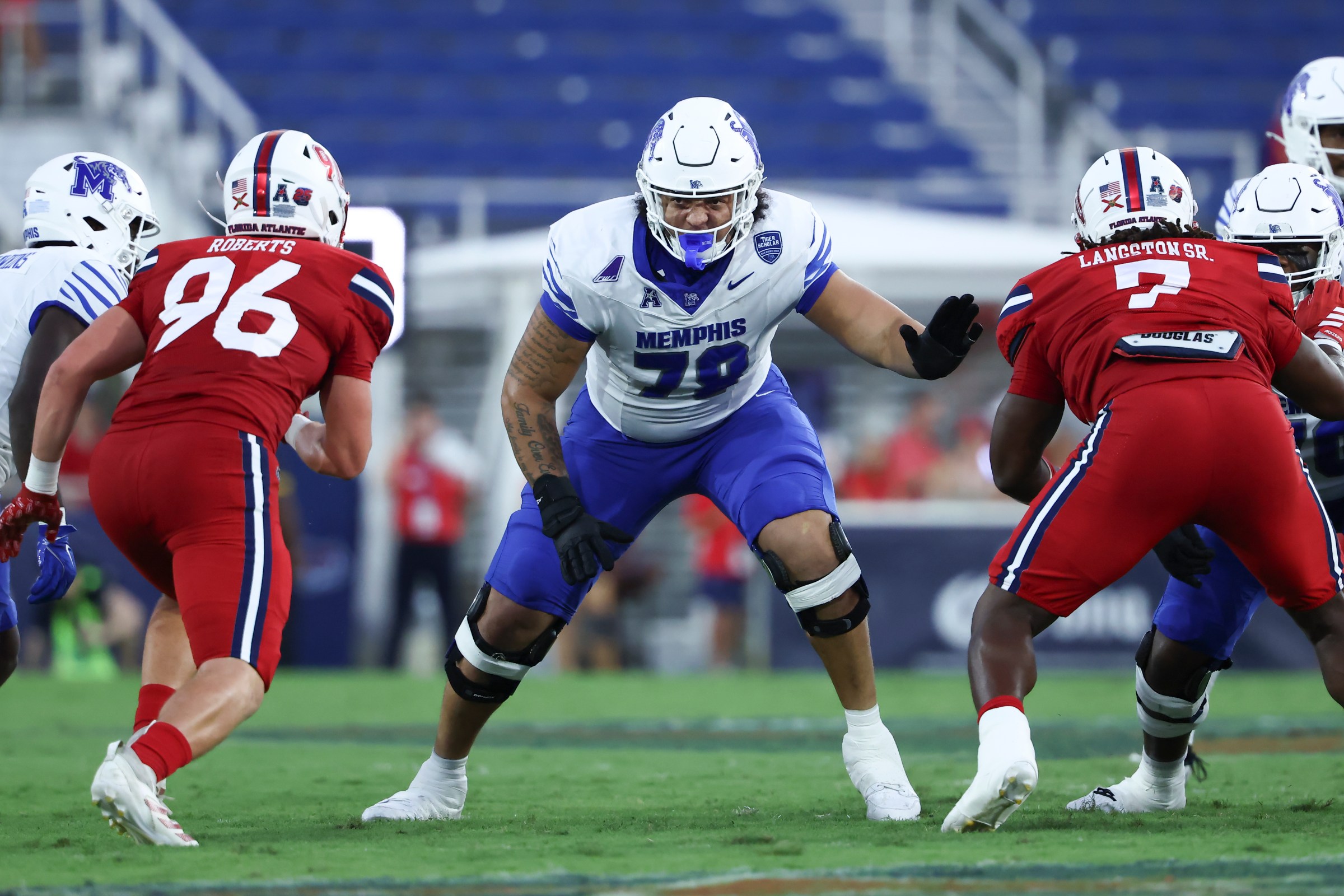 BOCA RATON, FL - SEPTEMBER 27: Memphis Tigers offensive lineman Travis Burke (78) protects the pocket during the game between the Memphis Tigers and the Florida Atlantic Owls on Saturday, September 27, 2025 at Flagler Credit Union Stadium in Boca Racon, FL. (Photo by Peter Joneleit/Icon Sportswire via Getty Images)