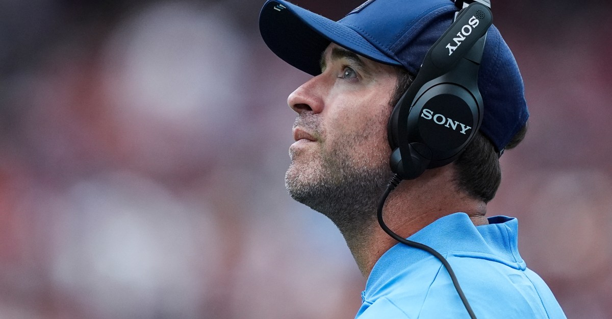 NY Giants interviewing ex-Tennessee Titans head coach for QB coach role