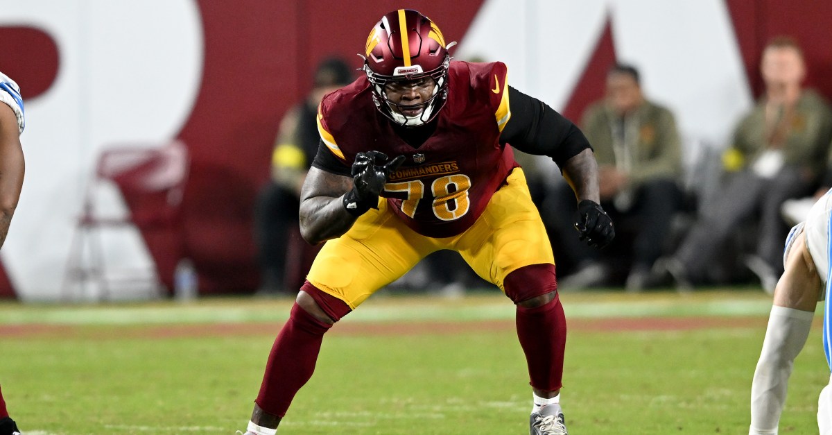 Revisiting the Laremy Tunsil trade after his first season with the Washington Commanders