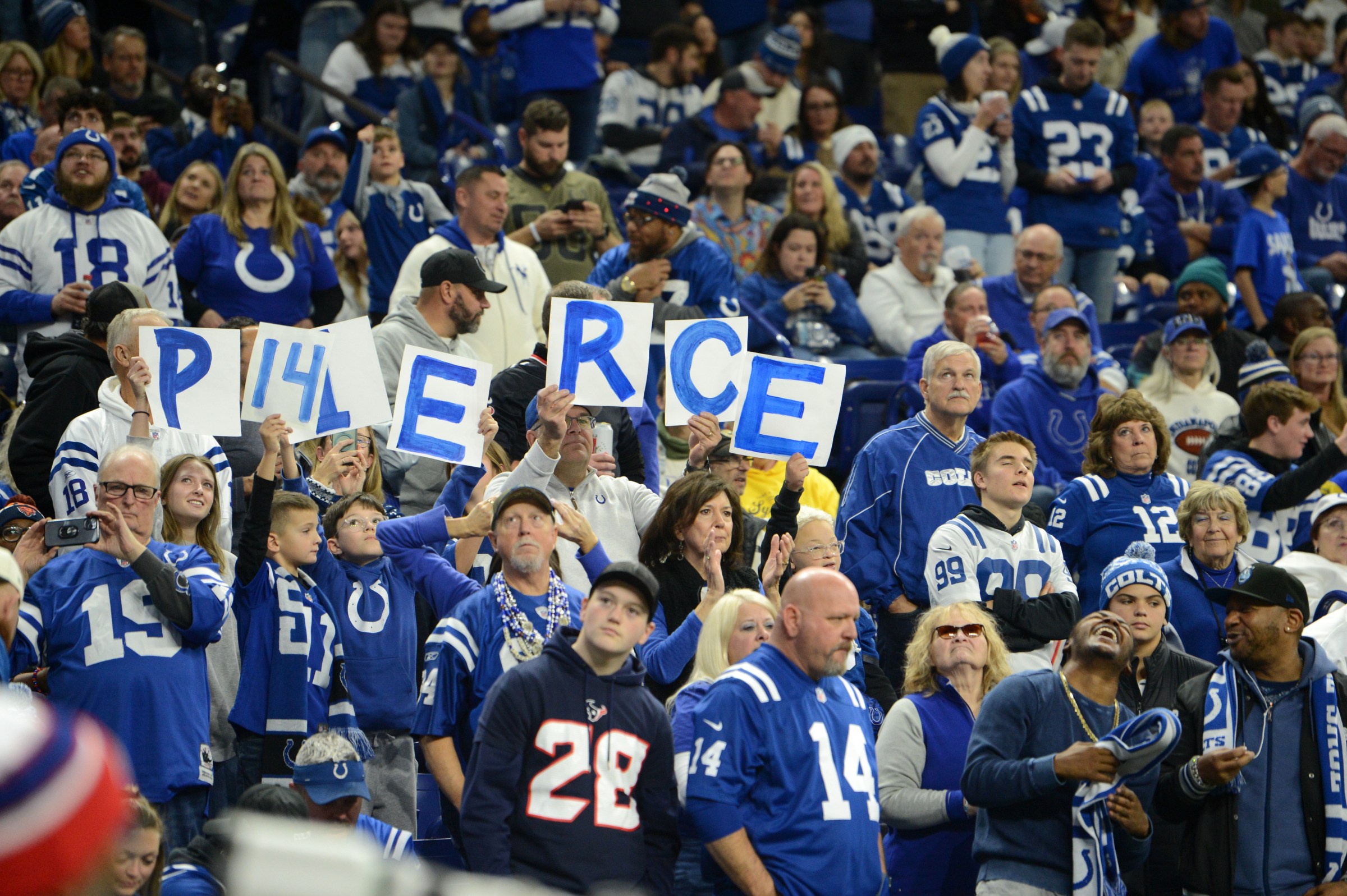 INDIANAPOLIS, IN - NOVEMBER 30: A group of Indianapolis Colts fans cheer for Alec Pierce during game featuring the Houston Texans and Indianapolis Colts on November 30, 2025 at Lucas Oil Stadium in Indianapolis, IN. (Photo by John Rivera/Icon Sportswire via Getty Images)