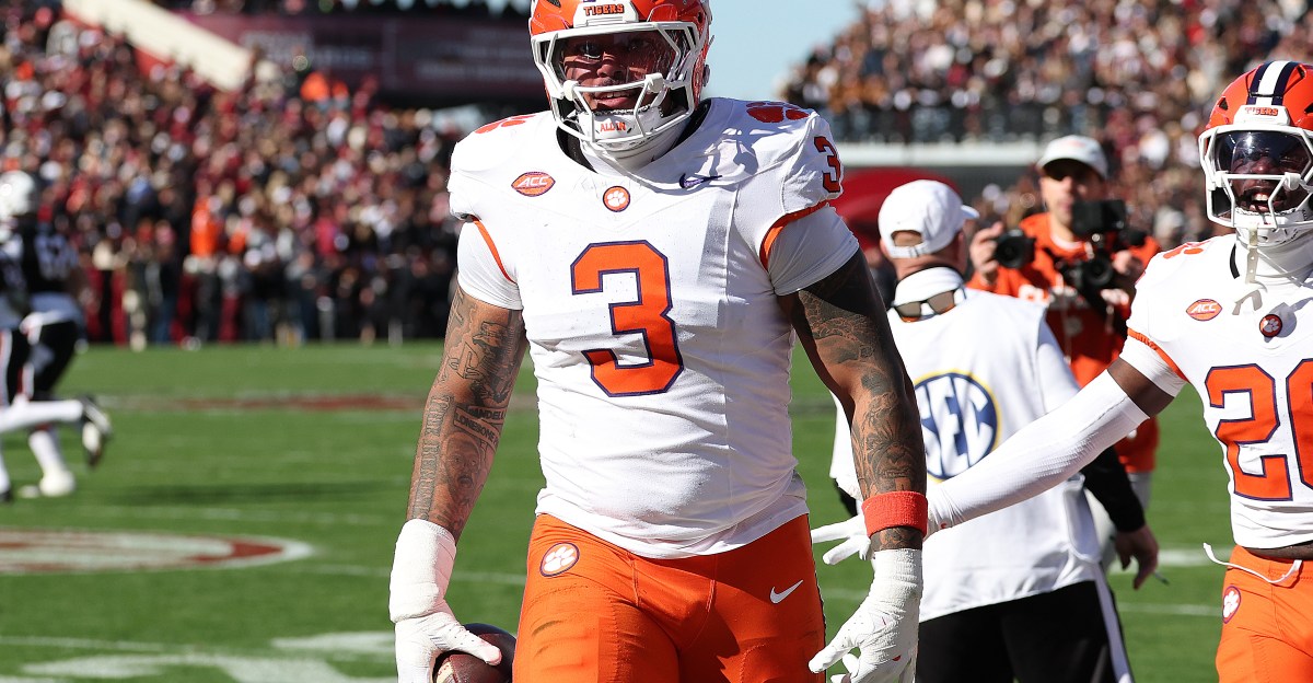 Dallas Cowboys news: Mock drafts, defensive coaches, salary cap details