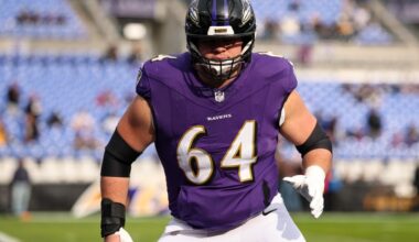 Chargers linked to Tyler Linderbaum in free agency