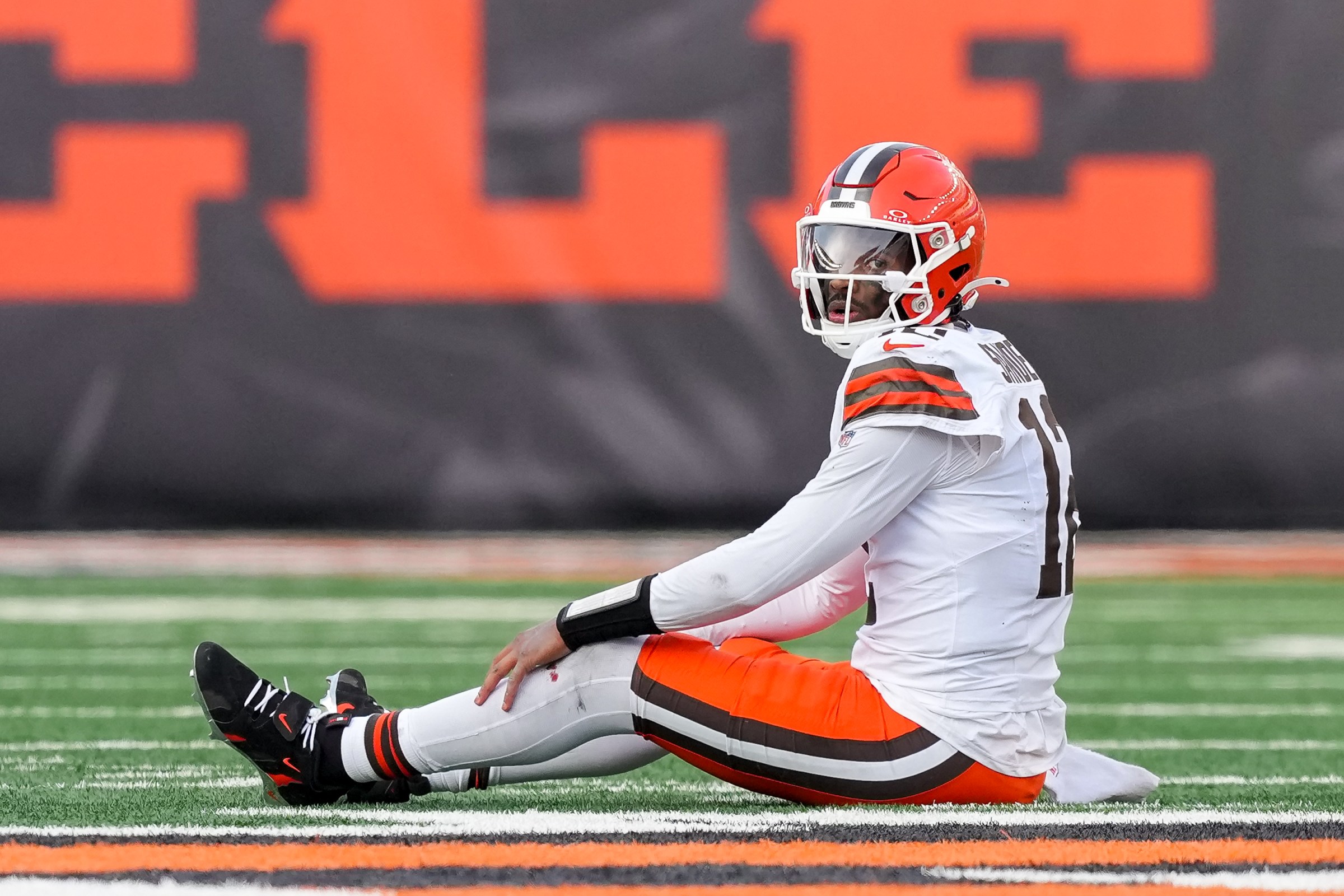 CINCINNATI, OHIO - JANUARY 04: Shedeur Sanders #12 of the Cleveland Browns looks on in the fourth quarter against the Cincinnati Bengals at Paycor Stadium on January 04, 2026 in Cincinnati, Ohio. (Photo by Dylan Buell/Getty Images)