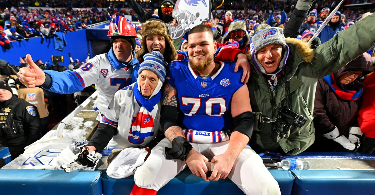 Buffalo Bills fans share stories of meeting players and coaches