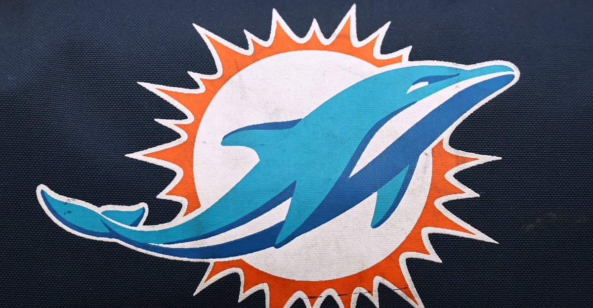 Super Bowl 2027 odds: Dolphins define longshot for next championship