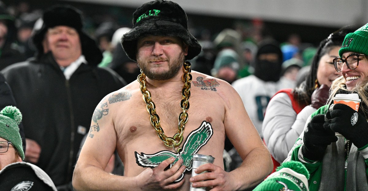 Washington Commanders QB Jayden Daniels: “I love Eagles fans”