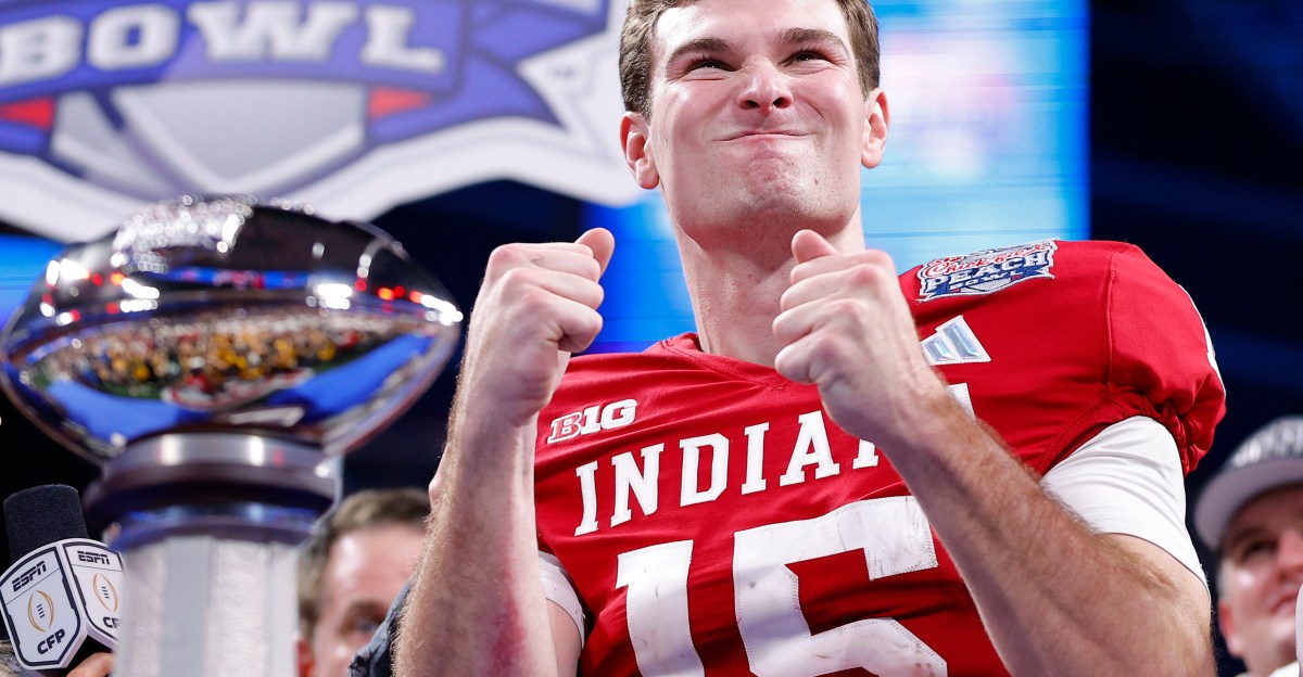 Klint Kubiak, Fernando Mendoza give Las Vegas Raiders major opportunity