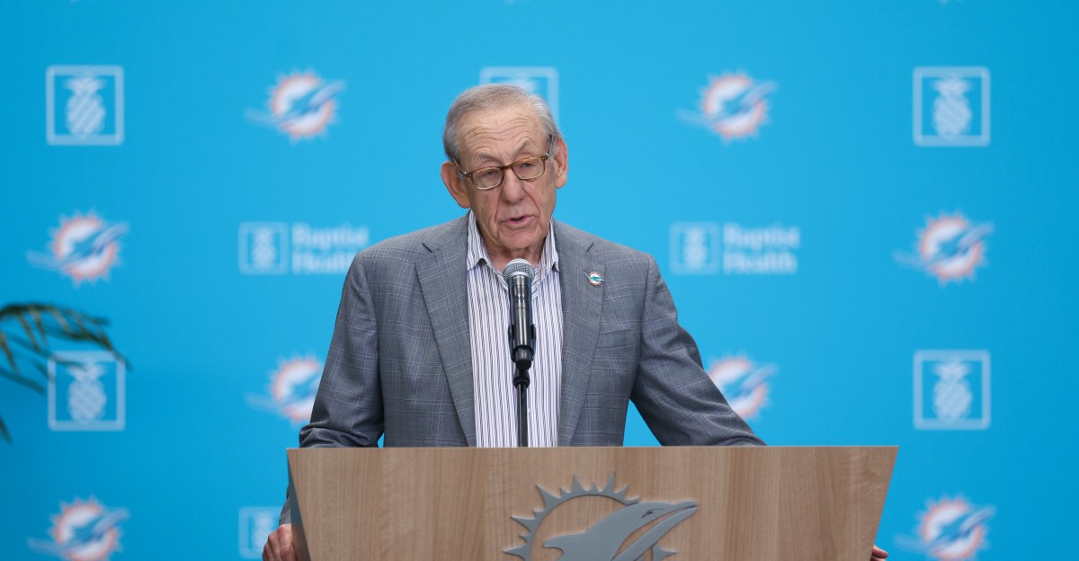 Miami Dolphins News - Dolphins grade well in NFLPA report cards