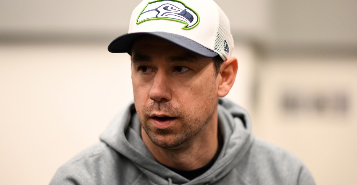 Las Vegas Raiders offseason: Submit your mailbag questions!