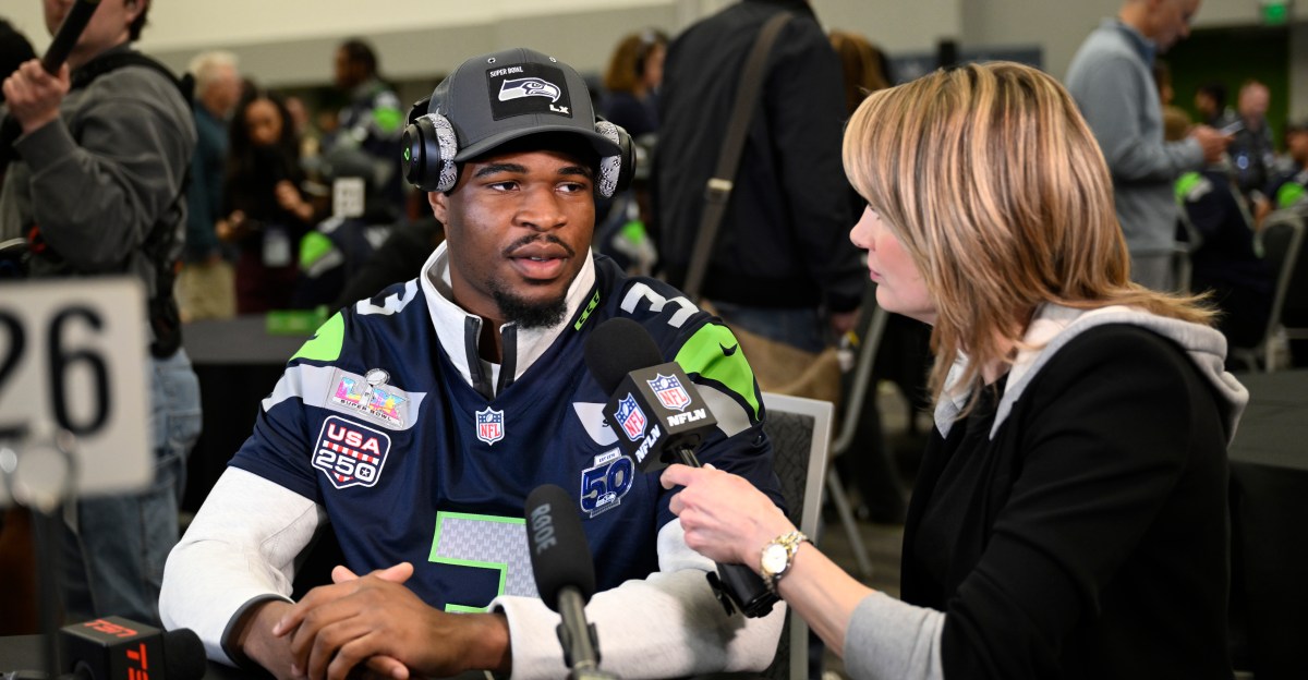 Seahawks star Nick Emmanwori injures ankle in Wednesday Super Bowl practice