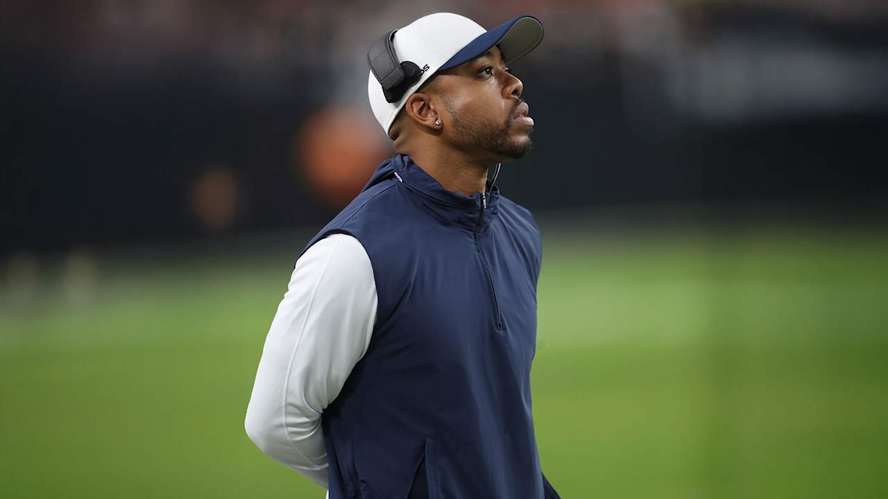 Jerry Jones 'real impressed' by new Cowboys DC Christian Parker