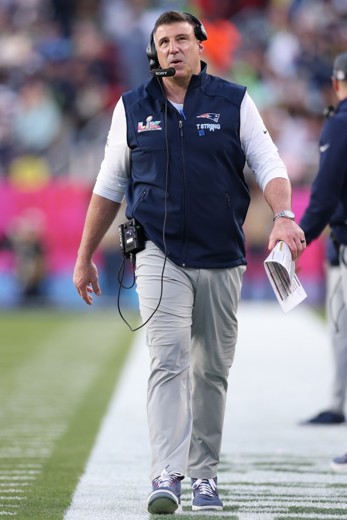 New England Patriots Head Coach Mike Vrabel on the sideline during Super Bowl LX.