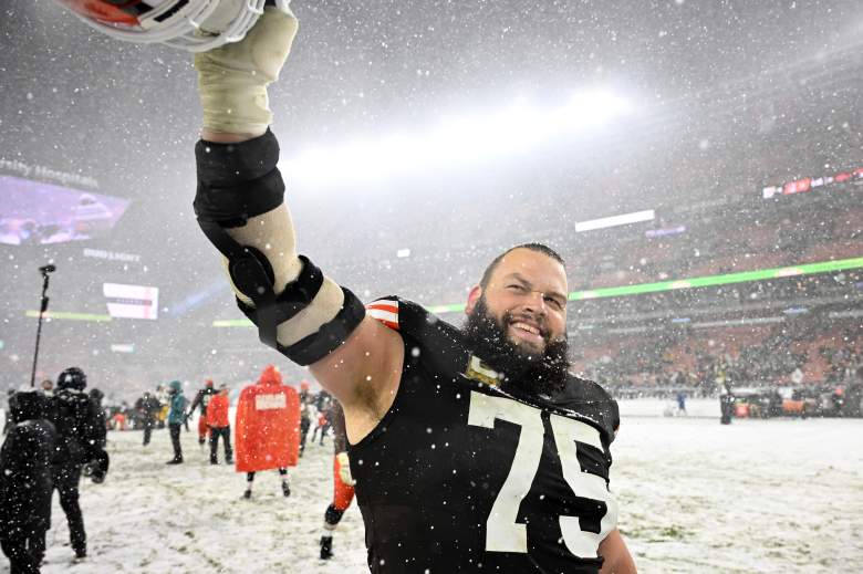 Chargers Urged to Sign Browns Free Agent to Bolster O-Line