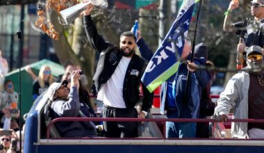 NFL playoffs and celebrations give Seattle officials insight into securing World Cup matches – KIRO 7 News Seattle