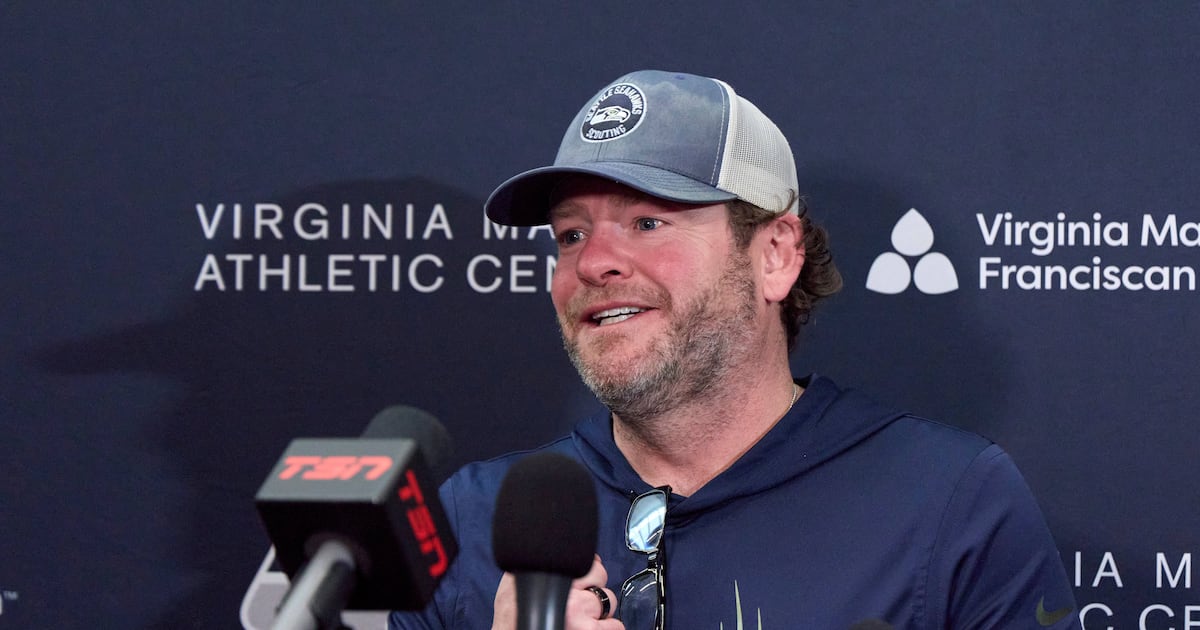 Seattle Seahawks and New England Patriots defy NFL free agency odds - WSB-TV Channel 2