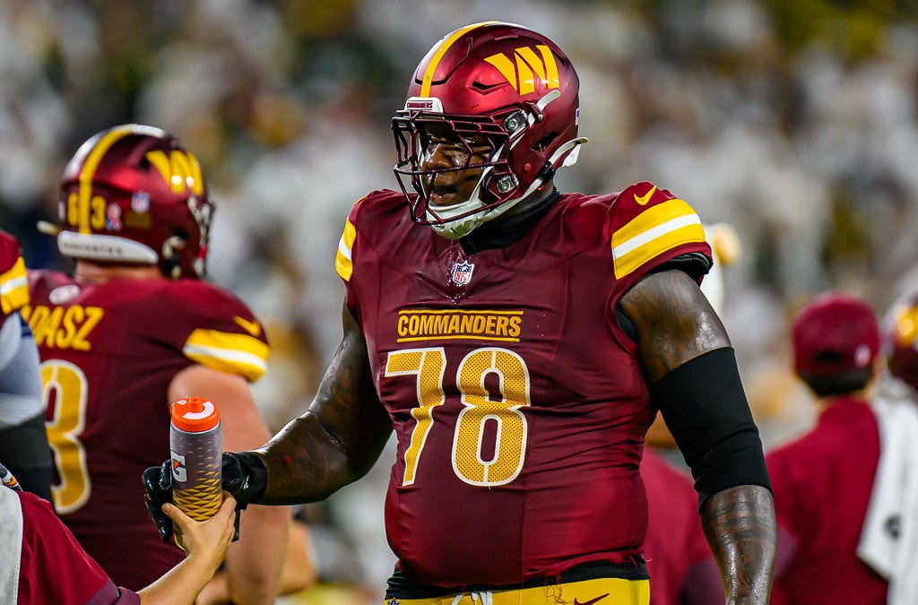 The Commanders' locker room has spoken on Laremy Tunsil