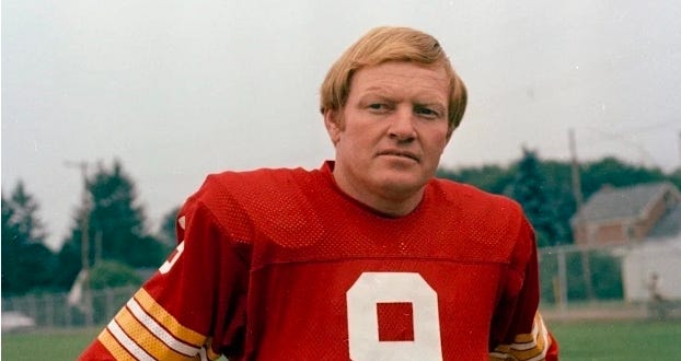 Sonny Jurgensen, Hall of Fame QB and legendary radio voice, dies at 91
