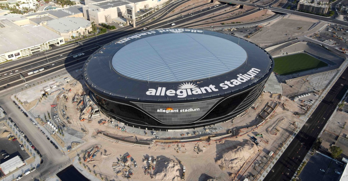 Chicago Bears Rumors: Stadium Chatter from Super Bowl Week