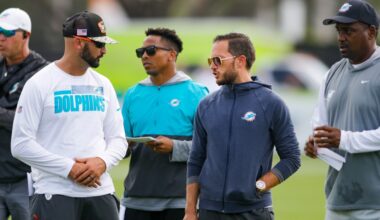 Chargers to hire former Dolphins run game specialist Chandler Henley