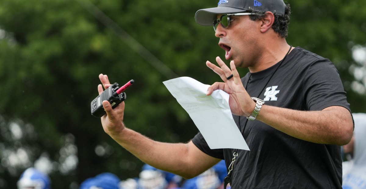 Miami Dolphins set to hire Mississippi State’s Bush Hamdan as QBs Coach