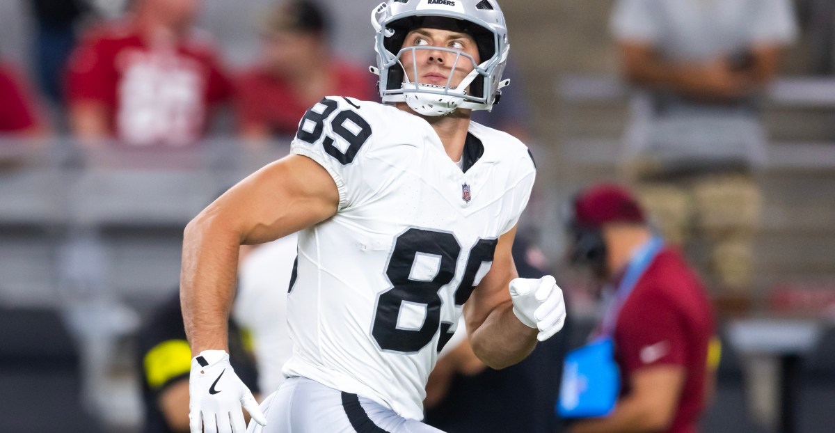 How expected head coach Klint Kubiak can make Brock Bowers even better