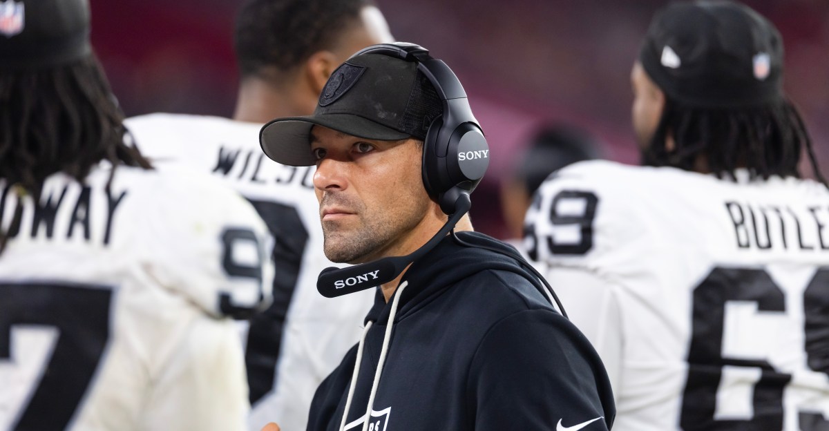 Las Vegas Raiders Mailbag: What to make of Rob Leonard as defensive coordinator?