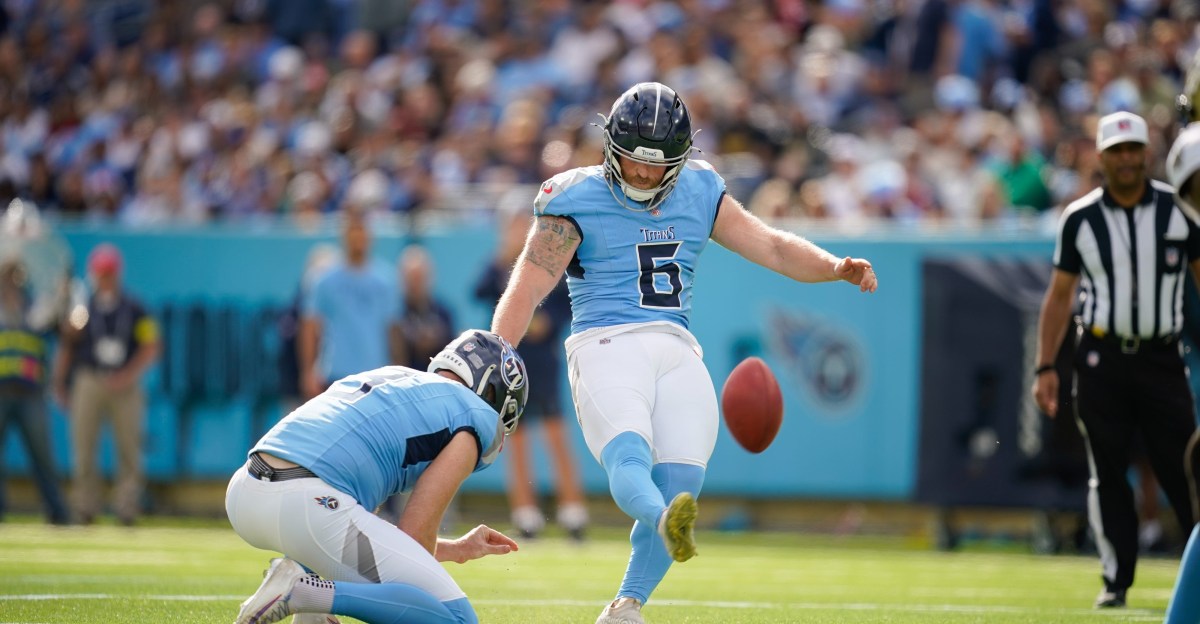 NFL Free Agency: Should the Titans re-sign K Joey Slye?