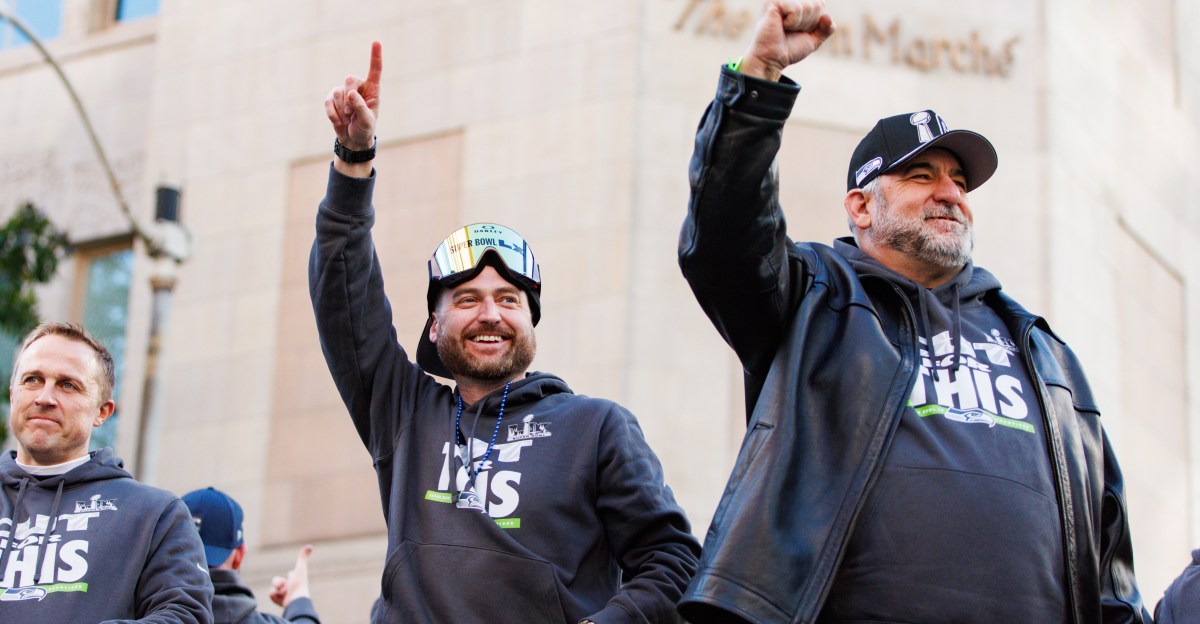 Quarterbacks coach Andrew Janocko leaving Seahawks to join Klint Kubiak’s Raiders