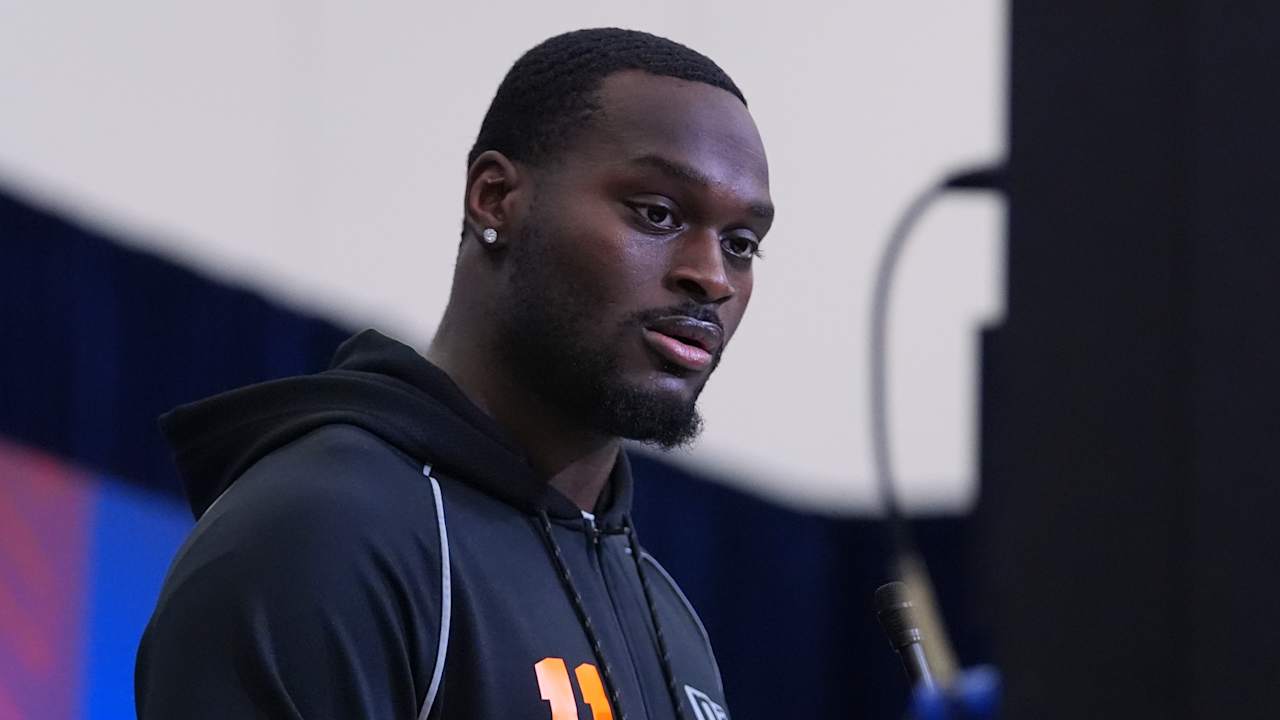 Combine notebook | Prospects praise Commanders' weapons, DBs take the field for workouts