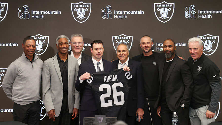 Las Vegas Raiders Klint Kubiak Seattle Seahawks OC...