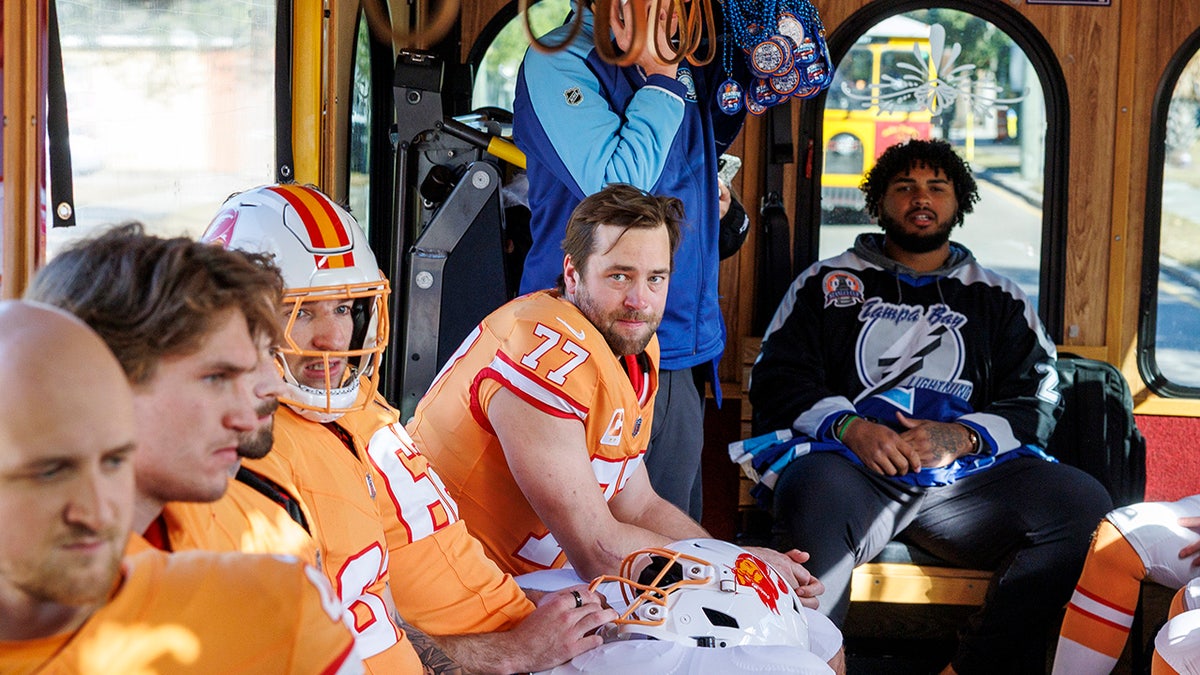 Lightning players wear Bucs uniforms