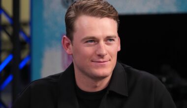 49ers 'Not Looking' To Trade Former Patriots Quarterback Mac Jones