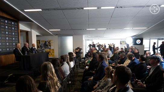 New Steelers HC Mike McCarthy Is Finally Investing In A Highly Desired Position Coach On Offense For 2026 (Steelers News)