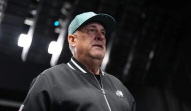 Vic Fangio retirement uncertainty adds twist to chaotic Eagles offseason