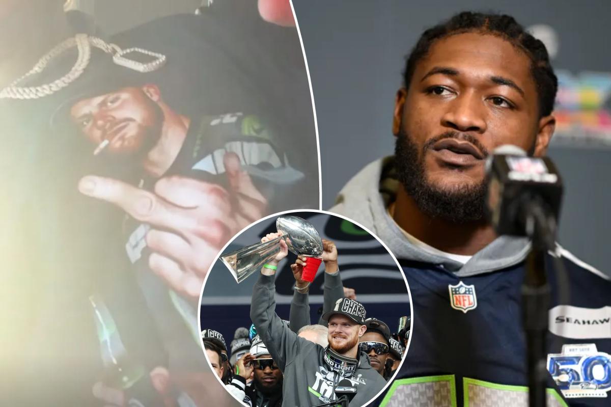 Ernest Jones screams 'f--k you' to Seahawks haters at Super Bowl 2026 parade