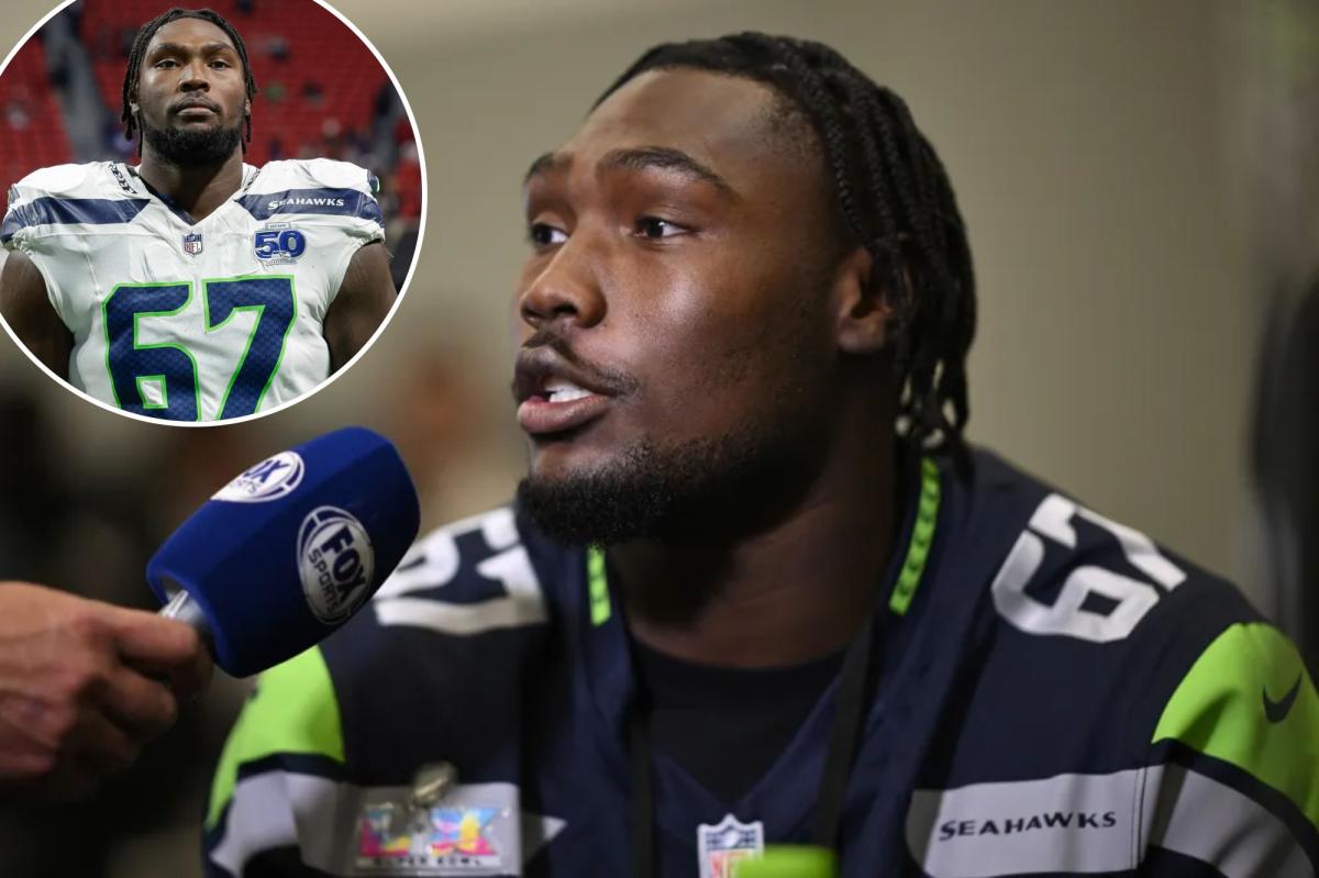 Charles Cross, passed on by Giants, in Super Bowl with Seahawks