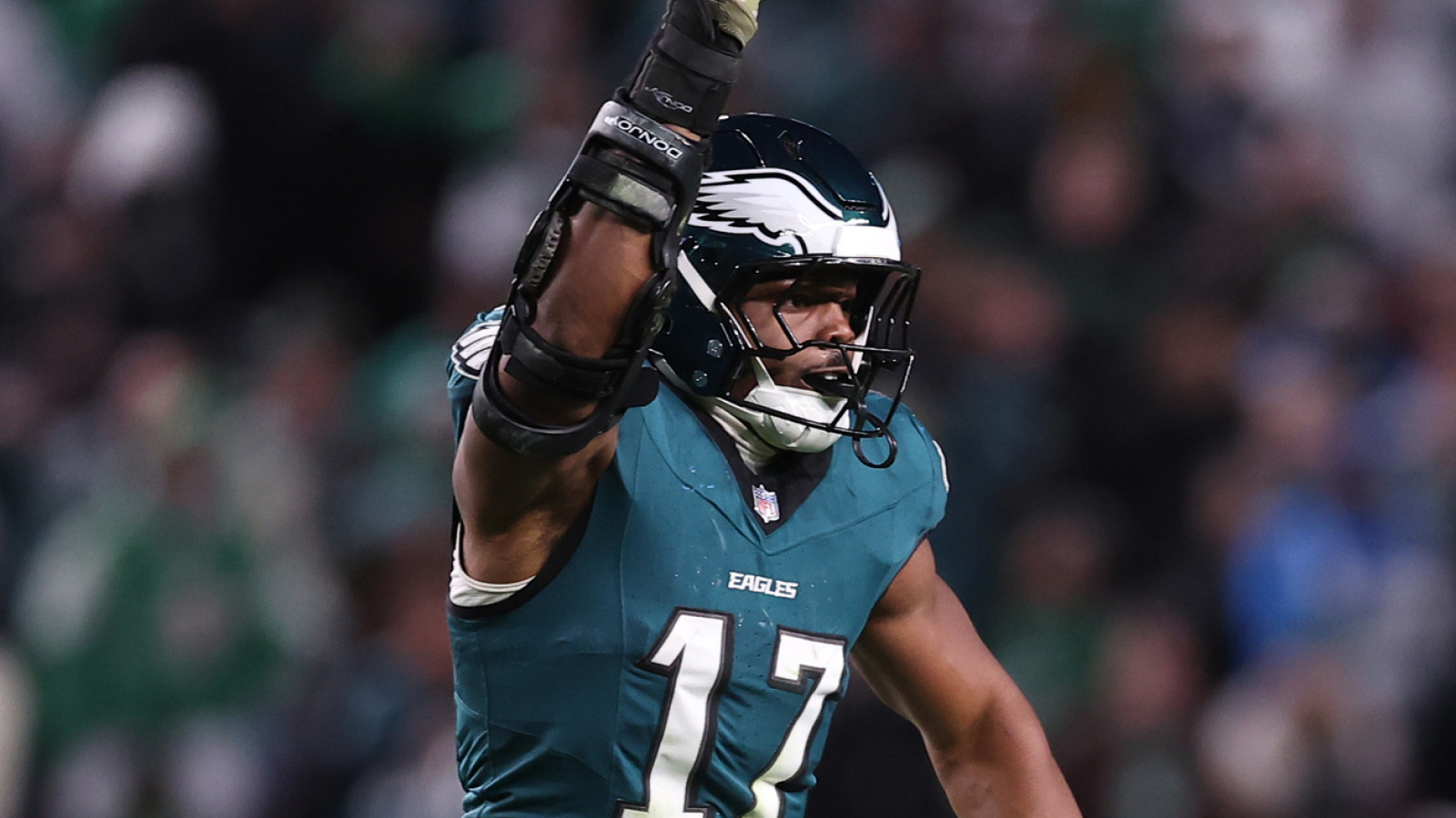 Championship LB Linked to Buccaneers Offseason Moves