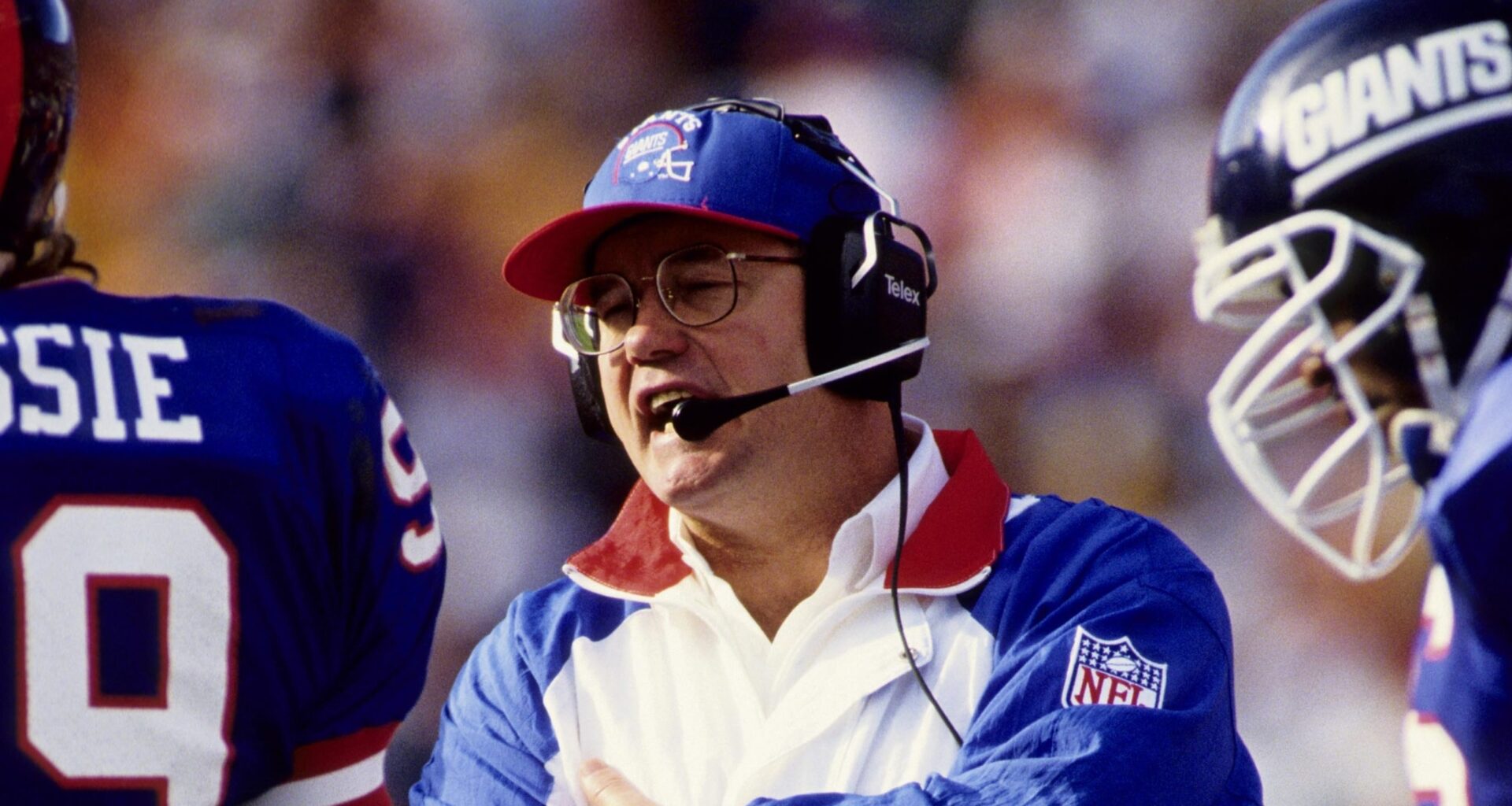 Giants say former coach Ray Handley has died