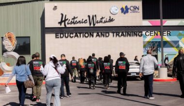 Raiders alumni, staff receive a 'priceless' learning experience in the Las Vegas Historic Westside