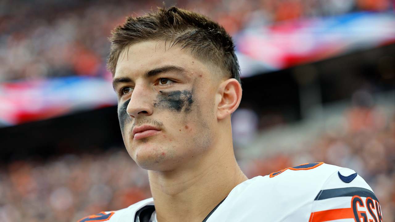 Colston Loveland chosen as Bears Rookie of the Year