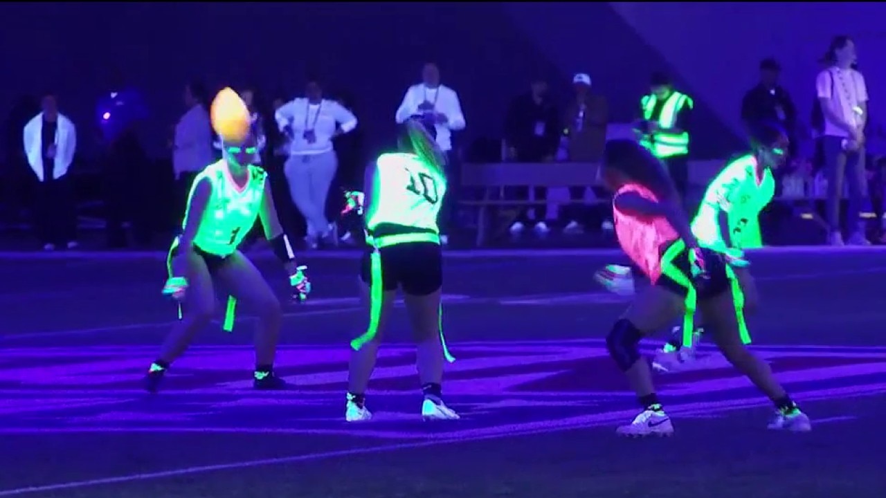 Brock Purdy coaches flag football game