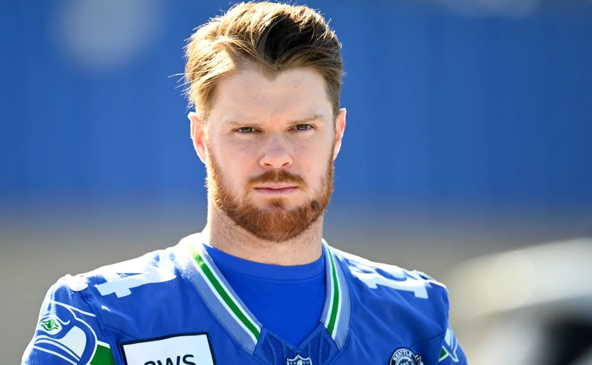 Sam Darnold's Seahawks eye divisional rival to poach OC after losing Klint Kubiak to the Raiders following Super Bowl win