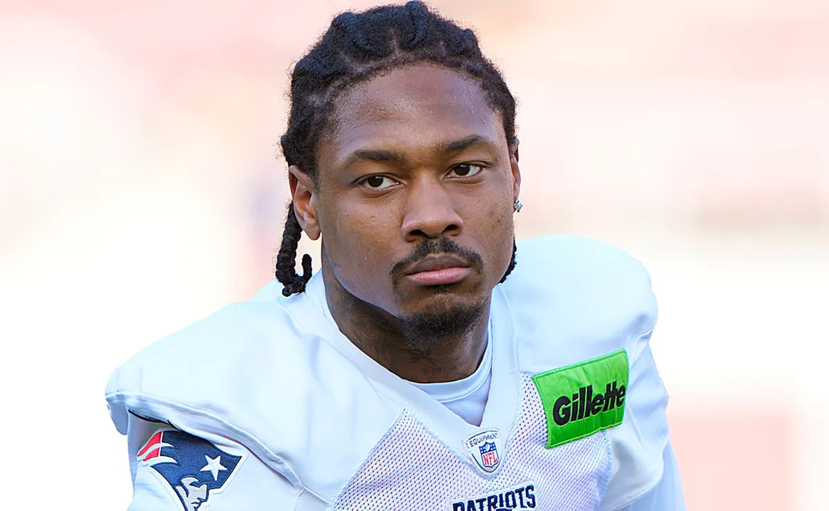 Stefon Diggs issues 4-word message about his future after the Patriots’ loss in Super Bowl LX