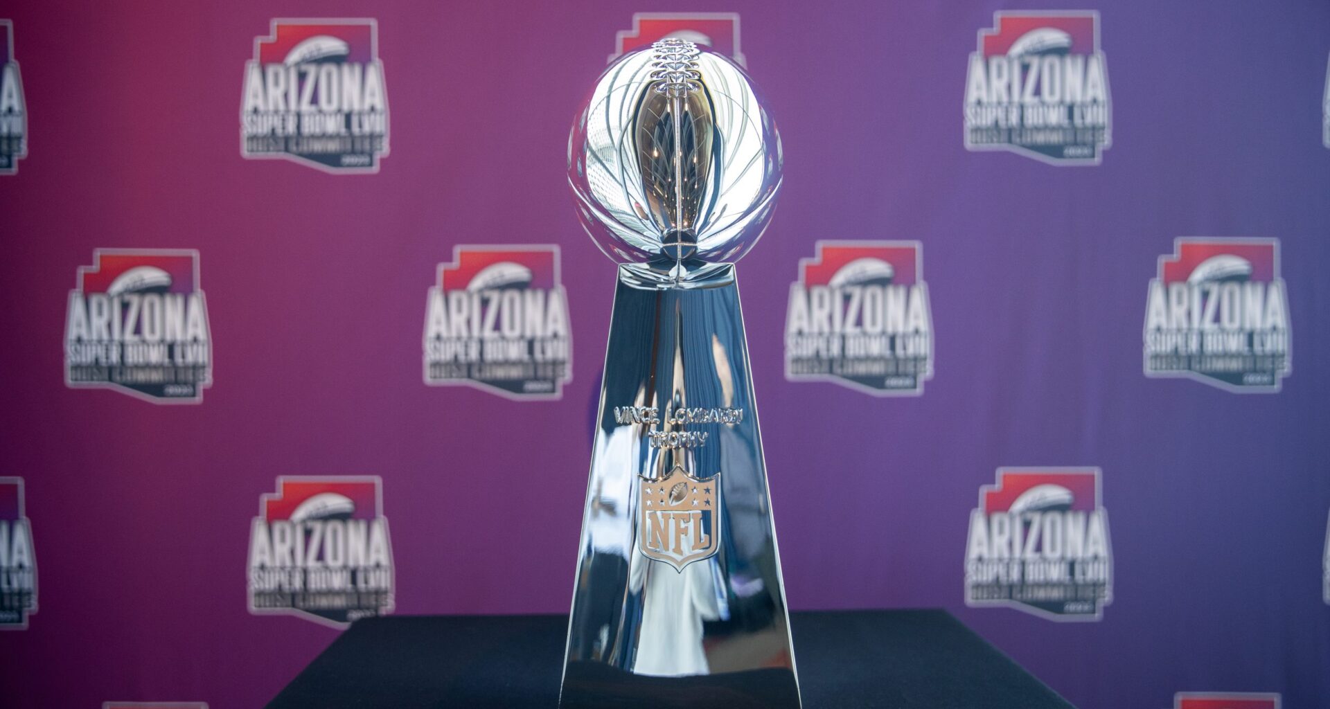 Will new NFL stadiums lessen chance for a Super Bowl in Phoenix?