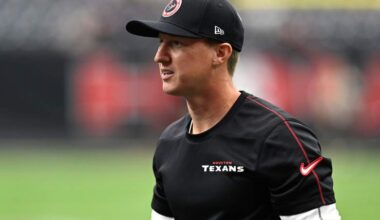 New Dolphins OC Lends Praise to Tua, Mum On QB Plans