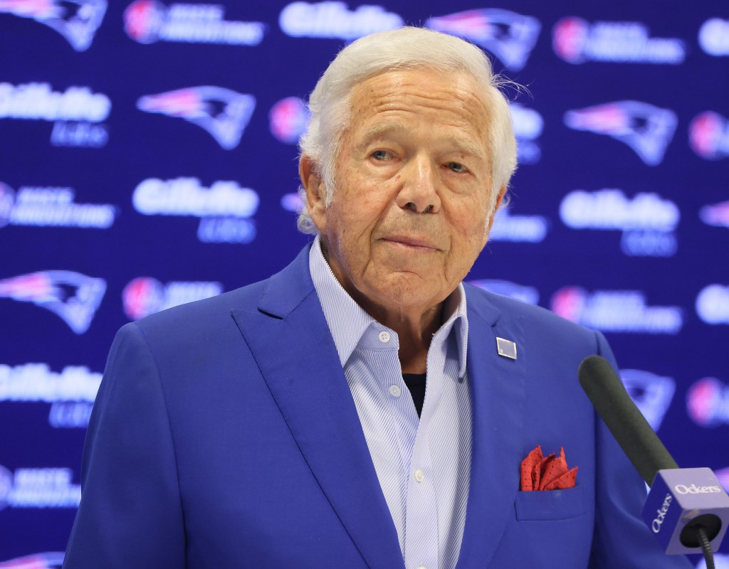 Patriots owner Robert Kraft also reportedly falls short in Hall of Fame vote