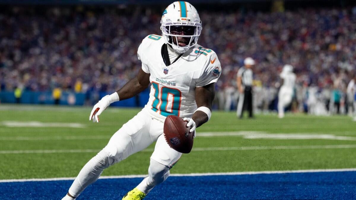 Tyreek Hill landing spots: Best fits with Dolphins releasing star WR